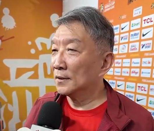 PG电子官方网站宫鲁鸣回应李月汝缺席世界杯:内线实力减了不少分